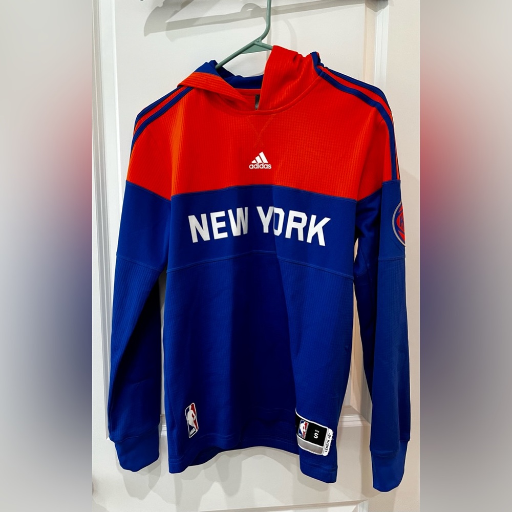 Adidas, New York Knicks hoodie, unisex small